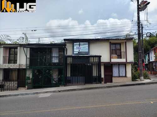 BARRIO LA PATRIA MANZANA 18 CASA 12