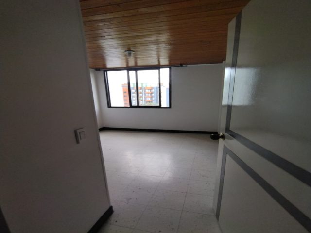Conjunto Residencial El Retiro bloque 11 piso 4