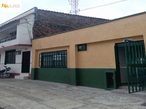 Barrio Granada calle 10 23c 42