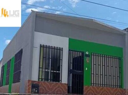 Urbanizacion Puerto Espejo